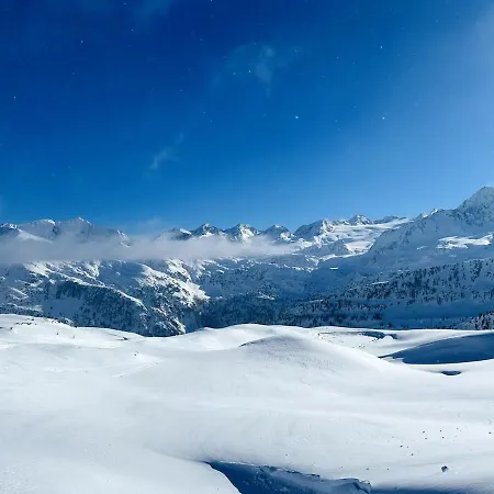 Chalet-style In The Heart Of Appartement La Thuile